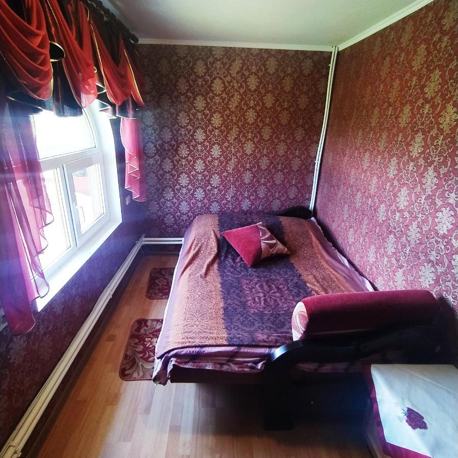 Мальва Apartment Lazeshchyna Exterior photo
