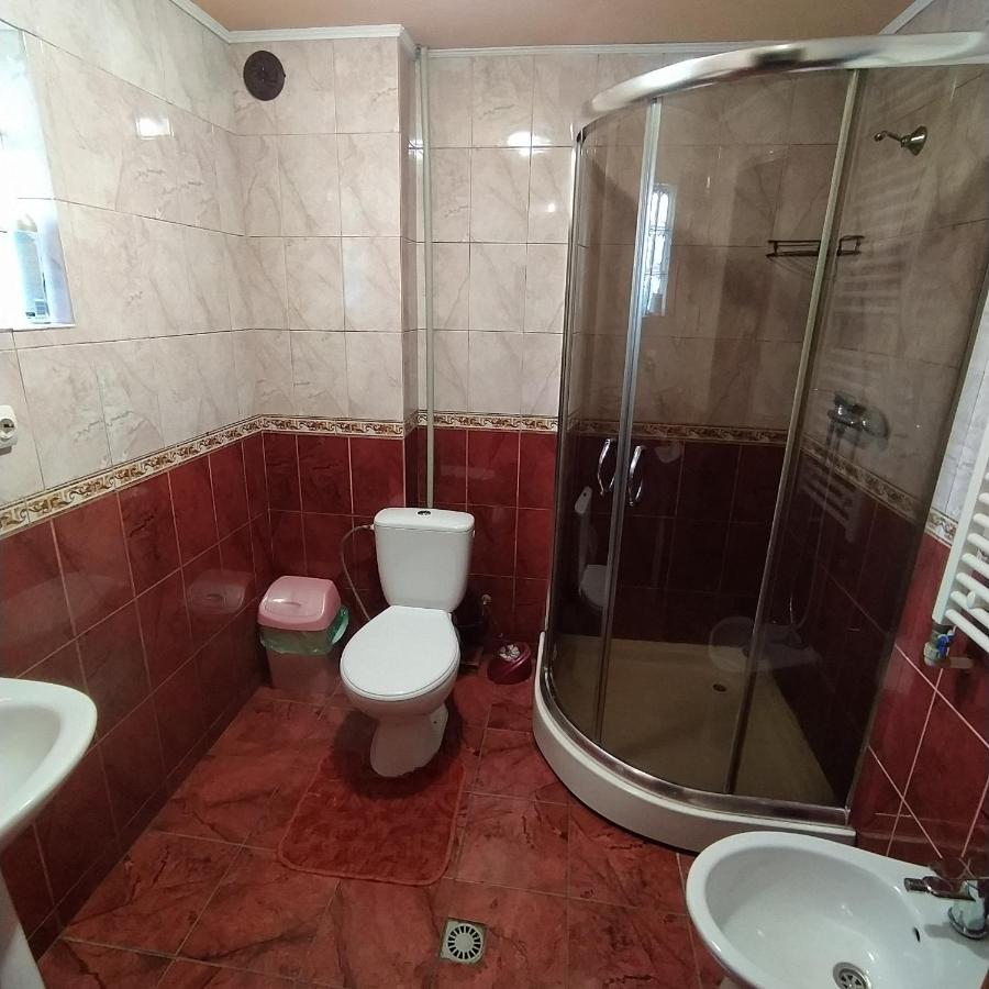 Мальва Apartment Lazeshchyna Exterior photo